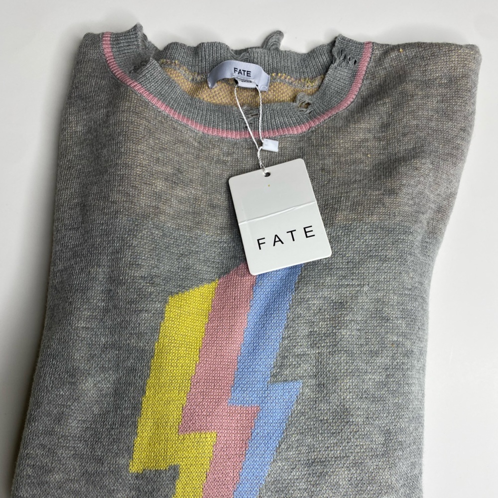 Fate lighting bolt distressed sweater small
NWT - Picture 7 of 8